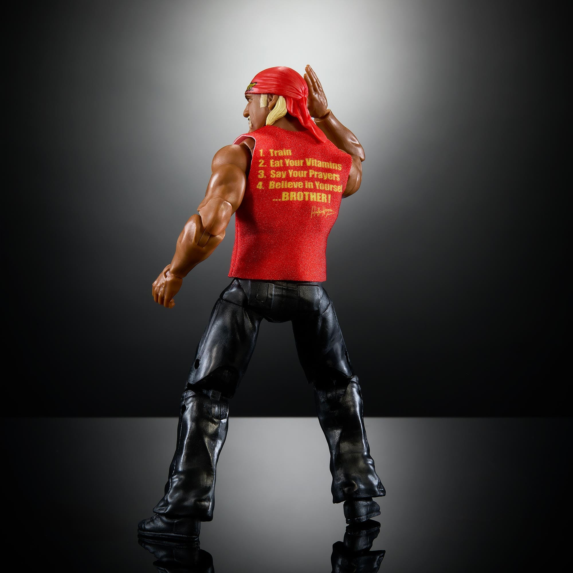 Hulk Hogan WWE WrestleMania 41 Elite Collection Action Figure