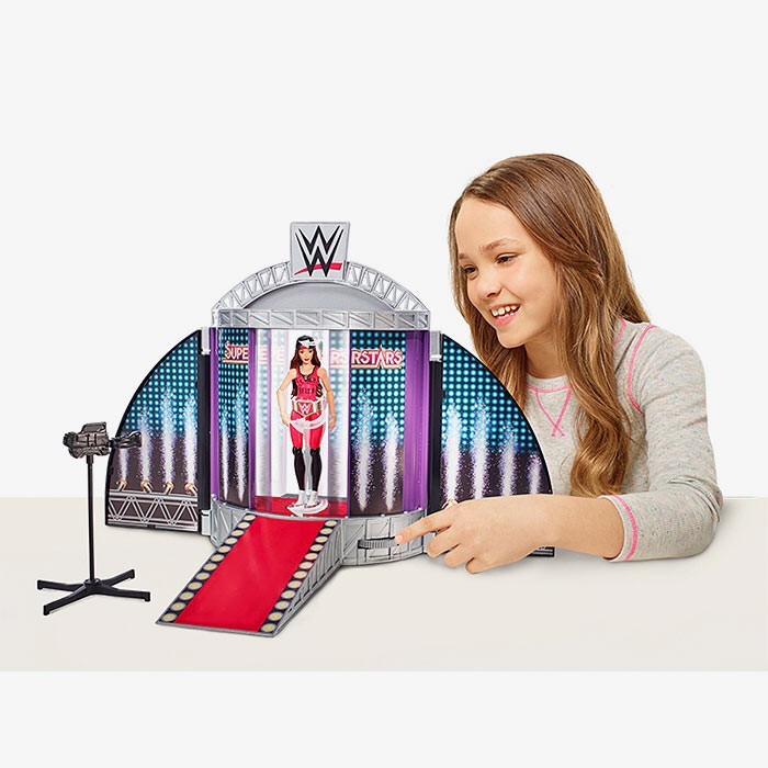 WWE Girls Ultimate Entrance Playset (Includes Nikki Bella)